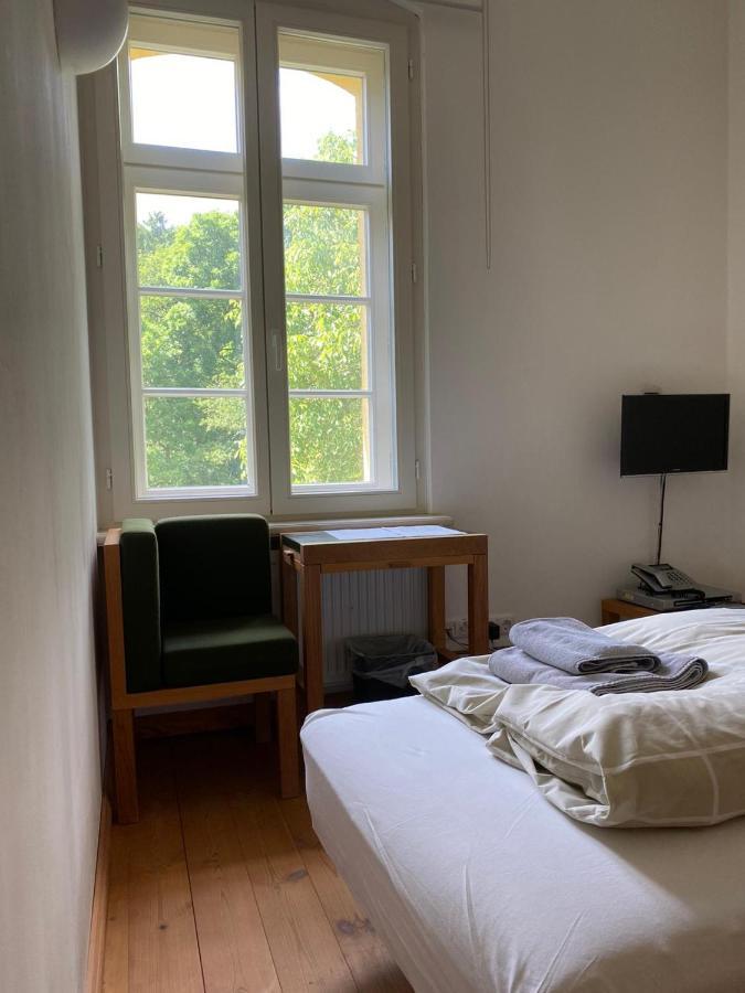 Gutshaus Mit Seeblick - Oekologisch & Nachhaltig Lubow Luaran gambar
